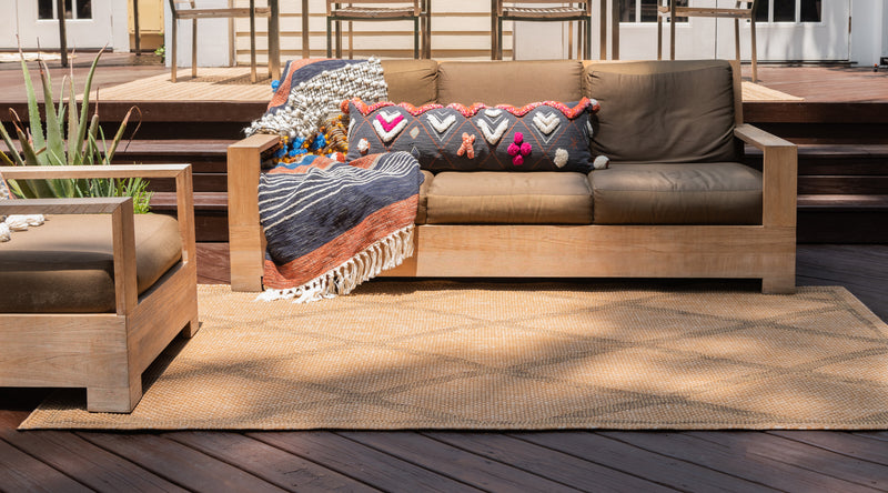 Unique Loom Outdoor Diamonds Rug