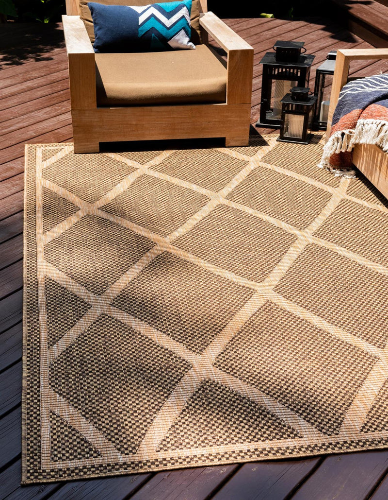 Unique Loom Outdoor Diamonds Rug