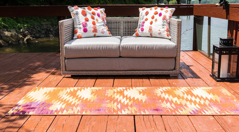 Unique Loom Outdoor Aztec Rug