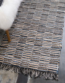 Unique Loom Checkered Chindi Jute Rug