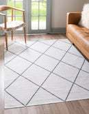 Unique Loom Diamond Decatur Rug