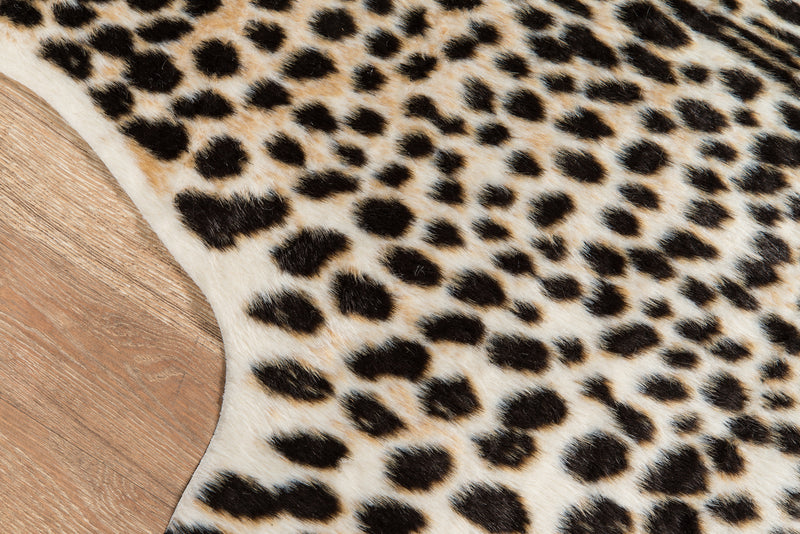 Momeni Acadia Cheetah Rug