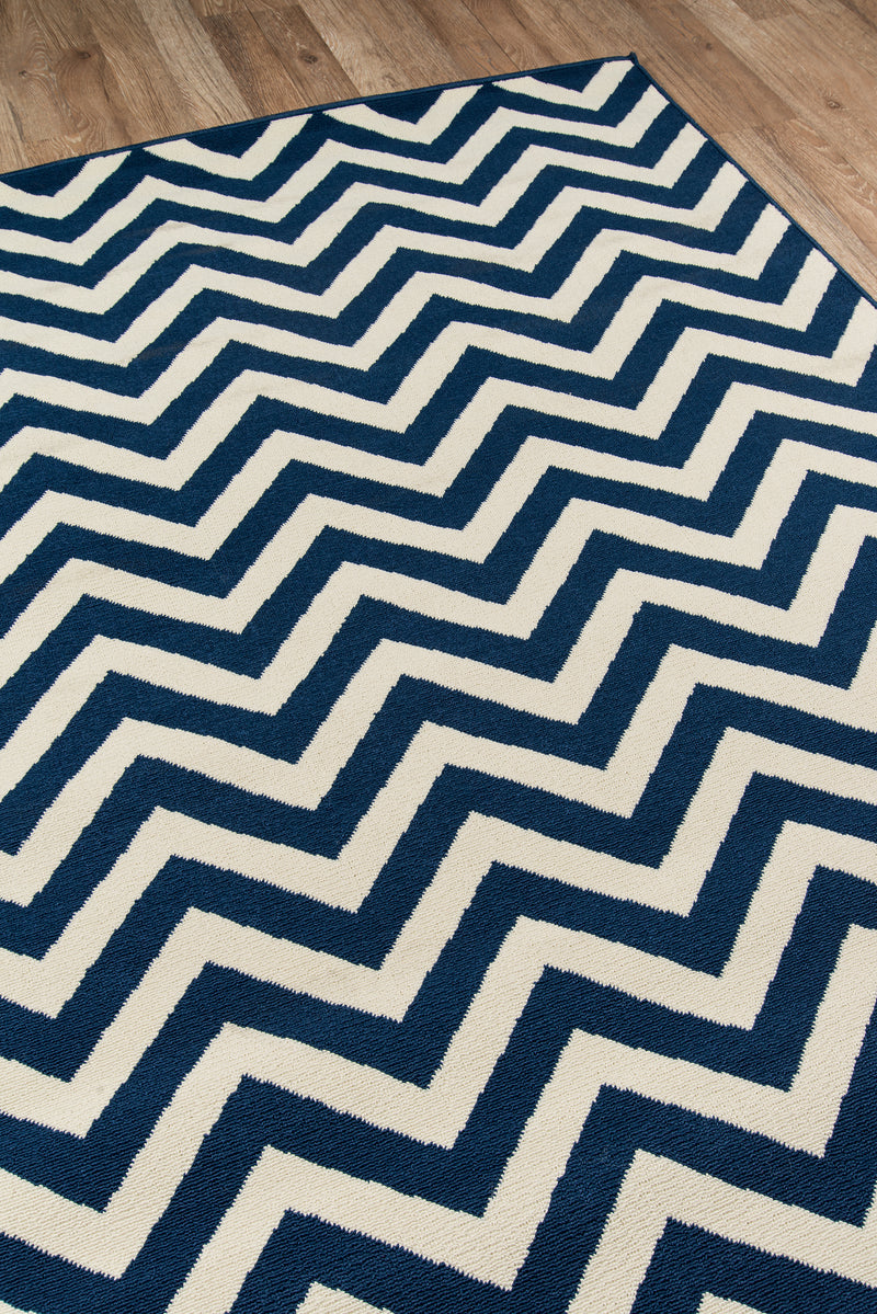 Momeni Baja Chevron Rug