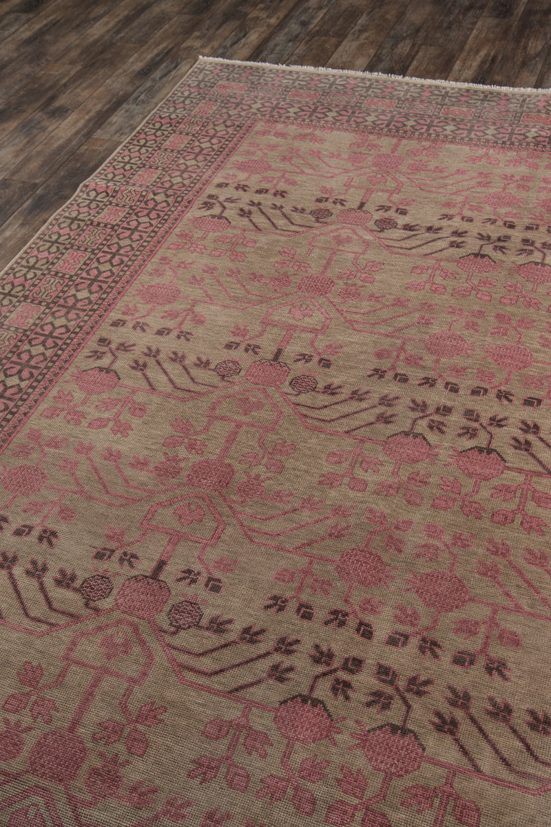 Momeni Banaras  Rug