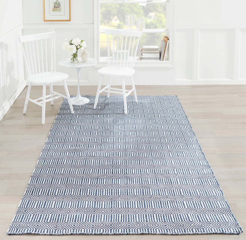 Momeni Newton Holden Rug