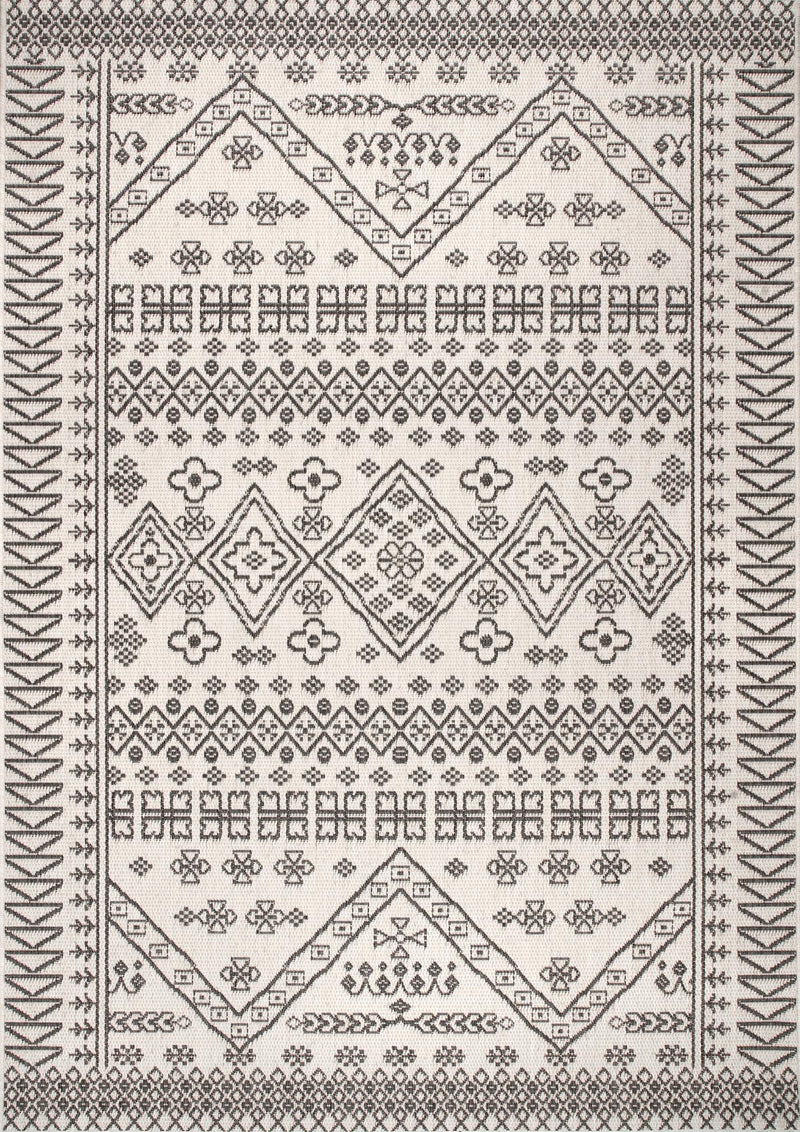 nuLOOM Kandace Outdoor Area Rug