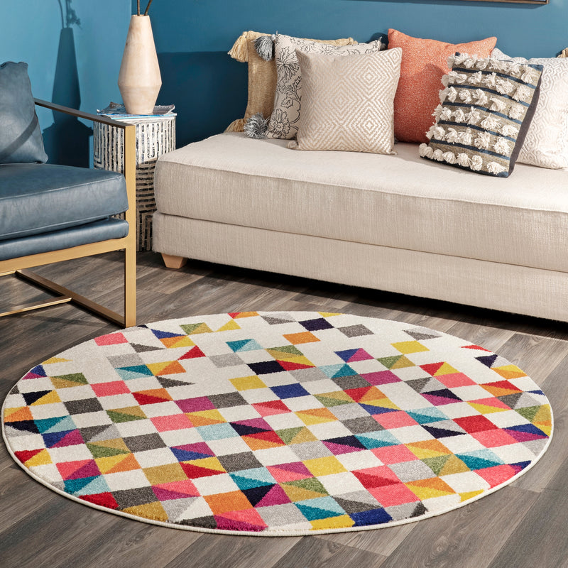 nuLOOM Takisha Triangle Area Rug