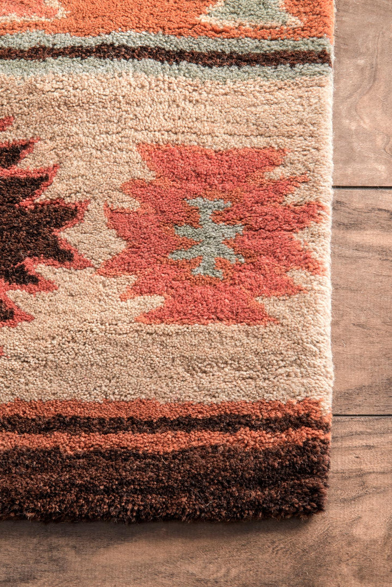 nuLOOM Hand Tufted Shyla Area Rug