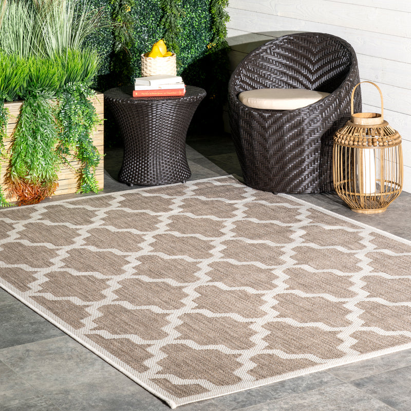 nuLOOM Machine Made Gina Outdoor Moroccan Trellis Area Rug