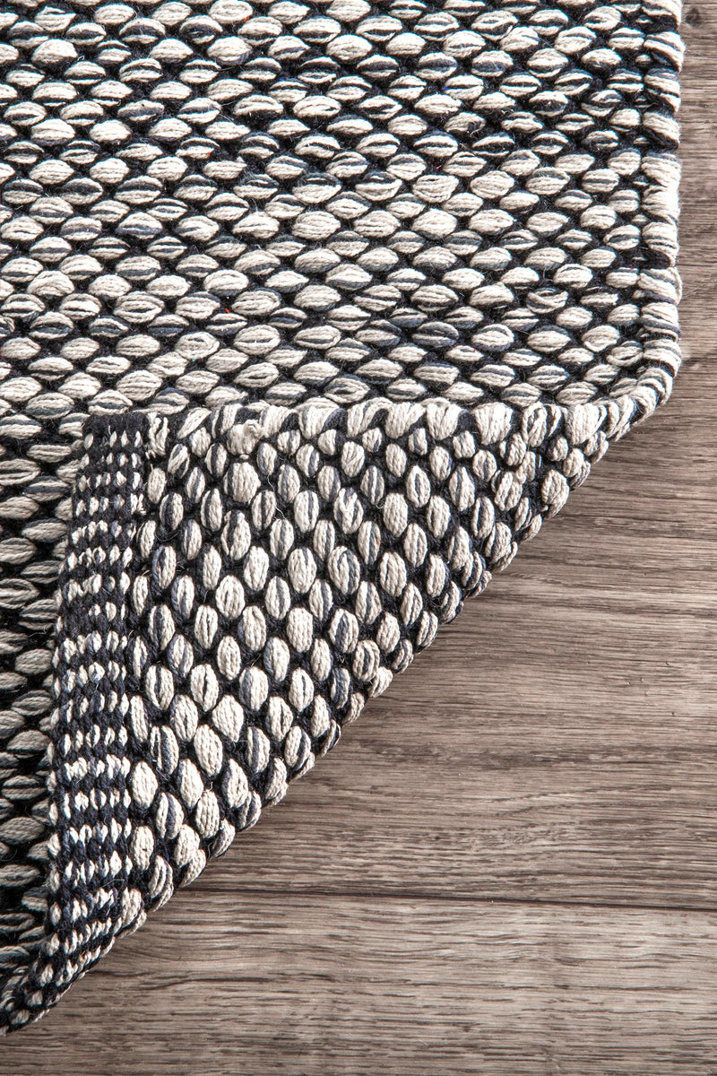 nuLOOM Alessi Hand Woven Cotton Area Rug