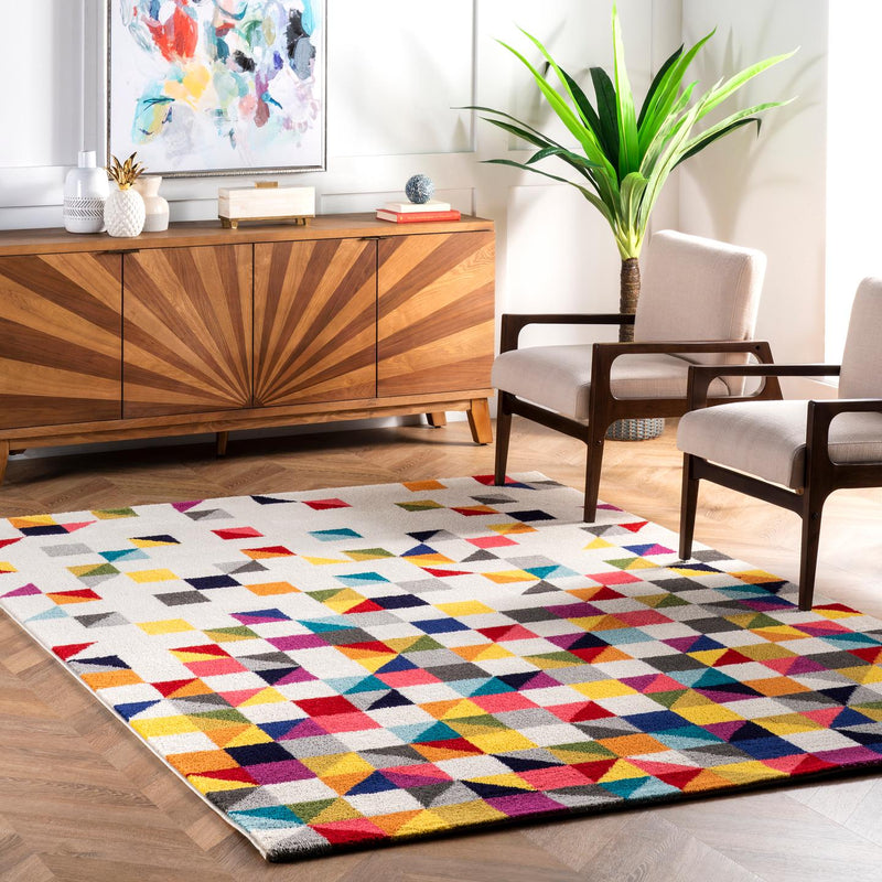 nuLOOM Takisha Triangle Area Rug