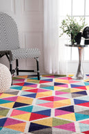 nuLOOM Maris Triangles Area Rug