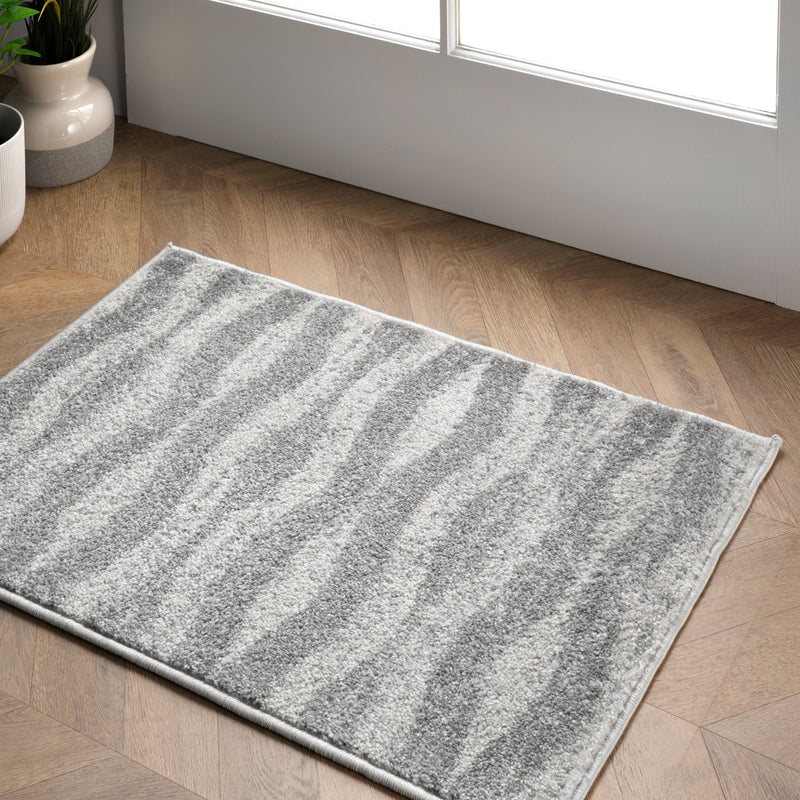 nuLOOM Tristan Area Rug