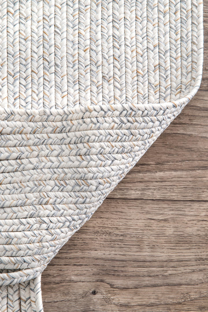 nuLOOM Braided Courtney Tassel Indoor/Outdoor Area Rug