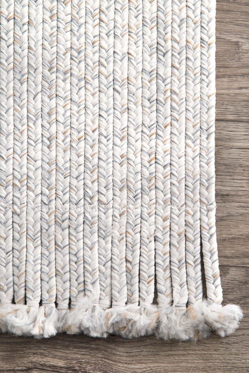 nuLOOM Braided Courtney Tassel Indoor/Outdoor Area Rug