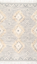 nuLOOM Savannah Moroccan Fringe Textured Wool Area Rug