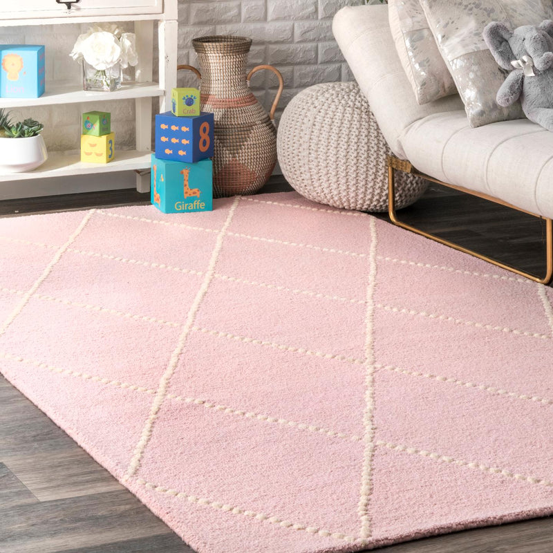 nuLOOM Hand Tufted Elvia Area Rug