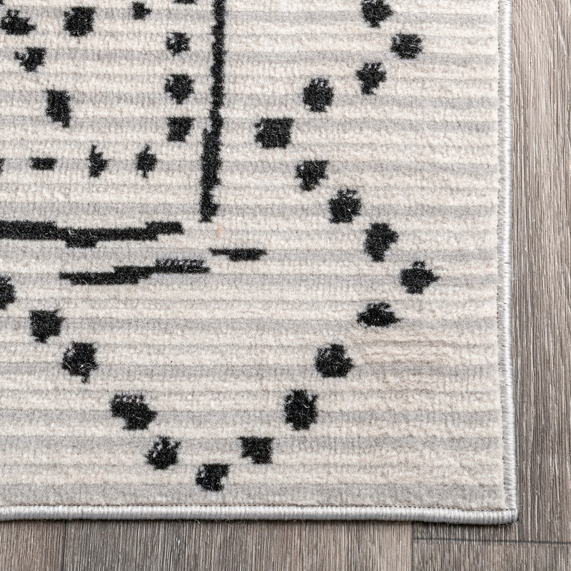 nuLOOM Mila Dotted Diamond Trellis Area Rug